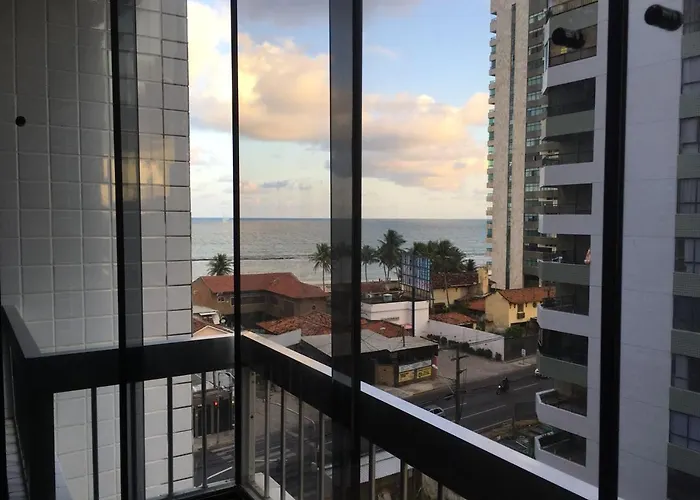 Apartamento 3 Quartos Em Frente Ao Mar
